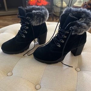 Womens BearPaw Marlowe Booties Size 9